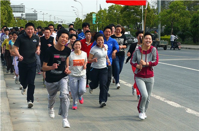 活力青春，與長跑同行！